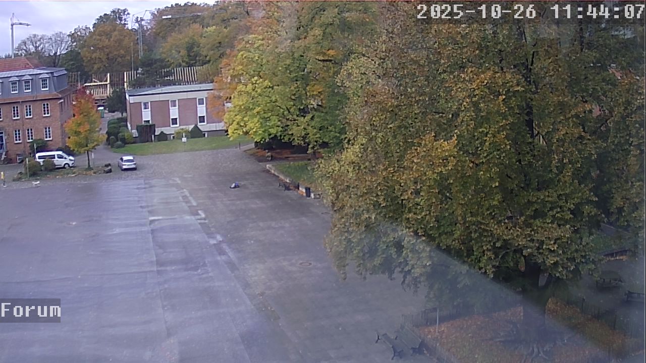 Webcam Forum 11:44