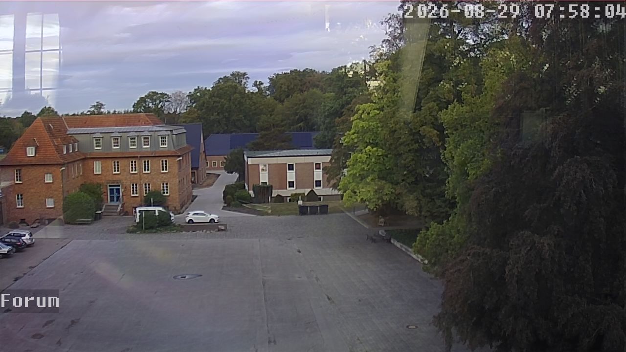 Webcam Forum 07:58