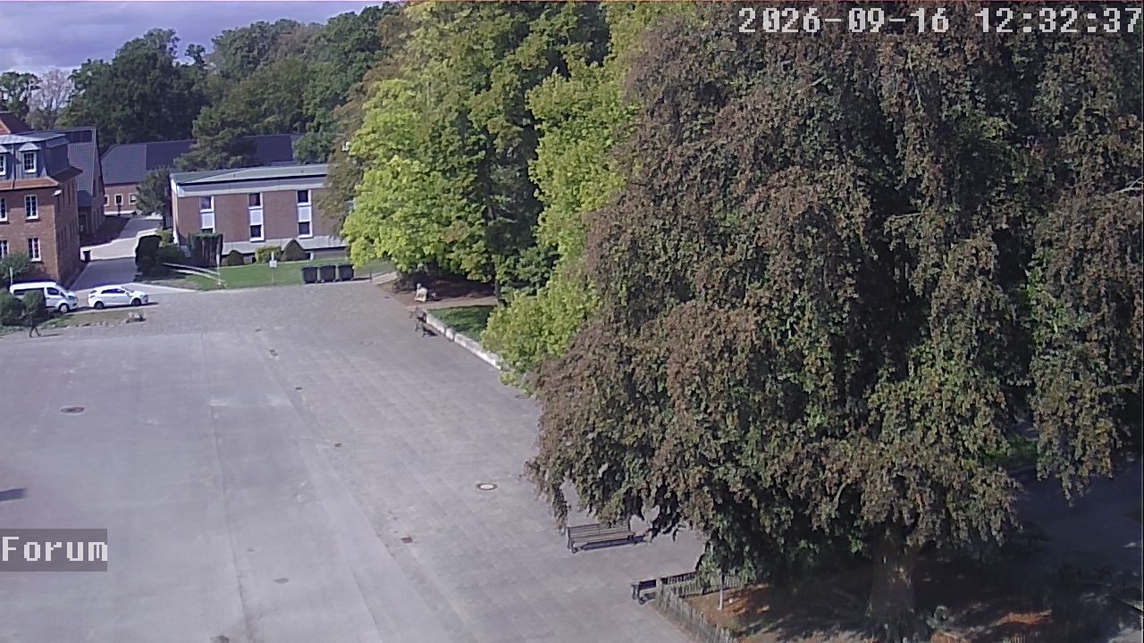 Webcam Forum 12:32