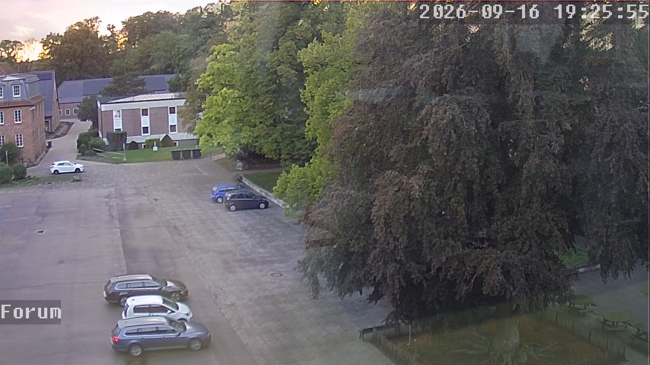 Webcam Forum 19:25