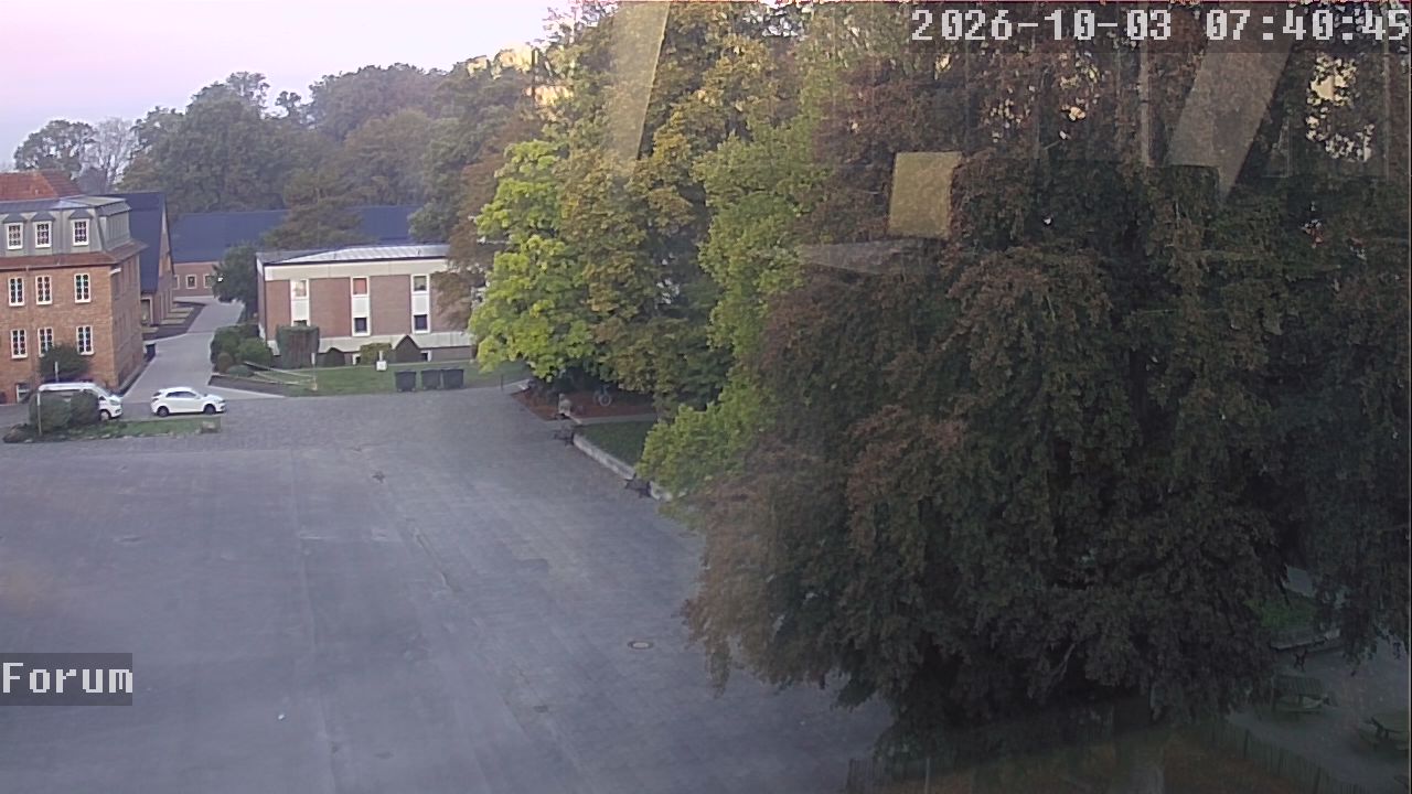 Webcam Forum 07:40