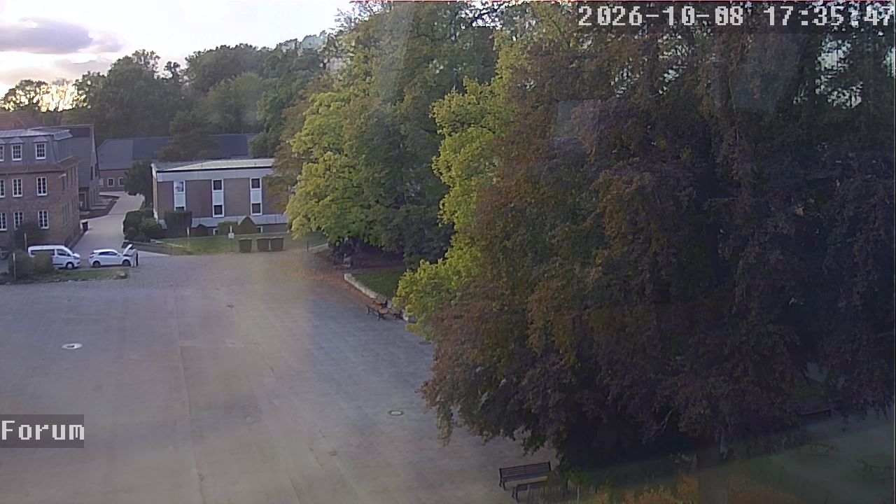 Webcam Forum 17:35