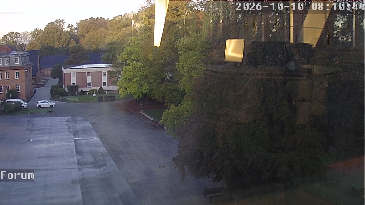 Webcam Forum 08:10