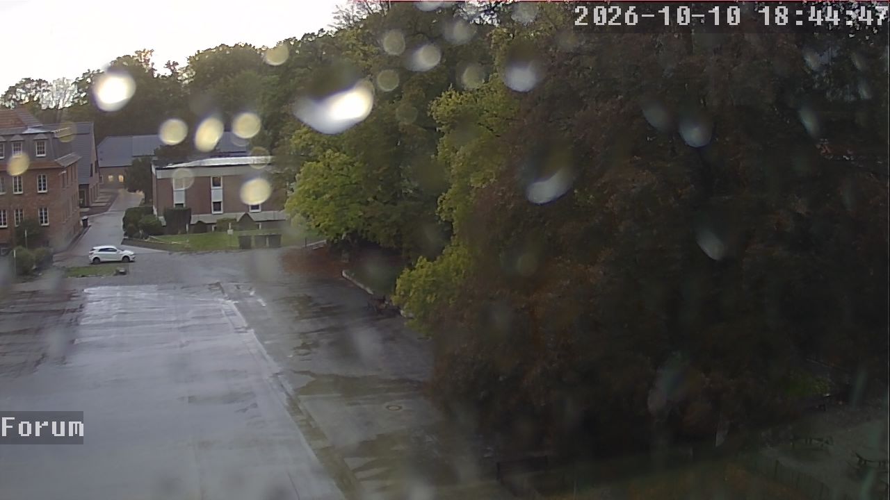 Webcam Forum 18:44