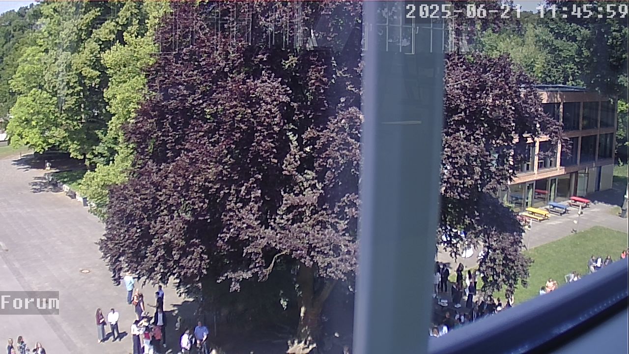 Webcam Schulhof 11:46