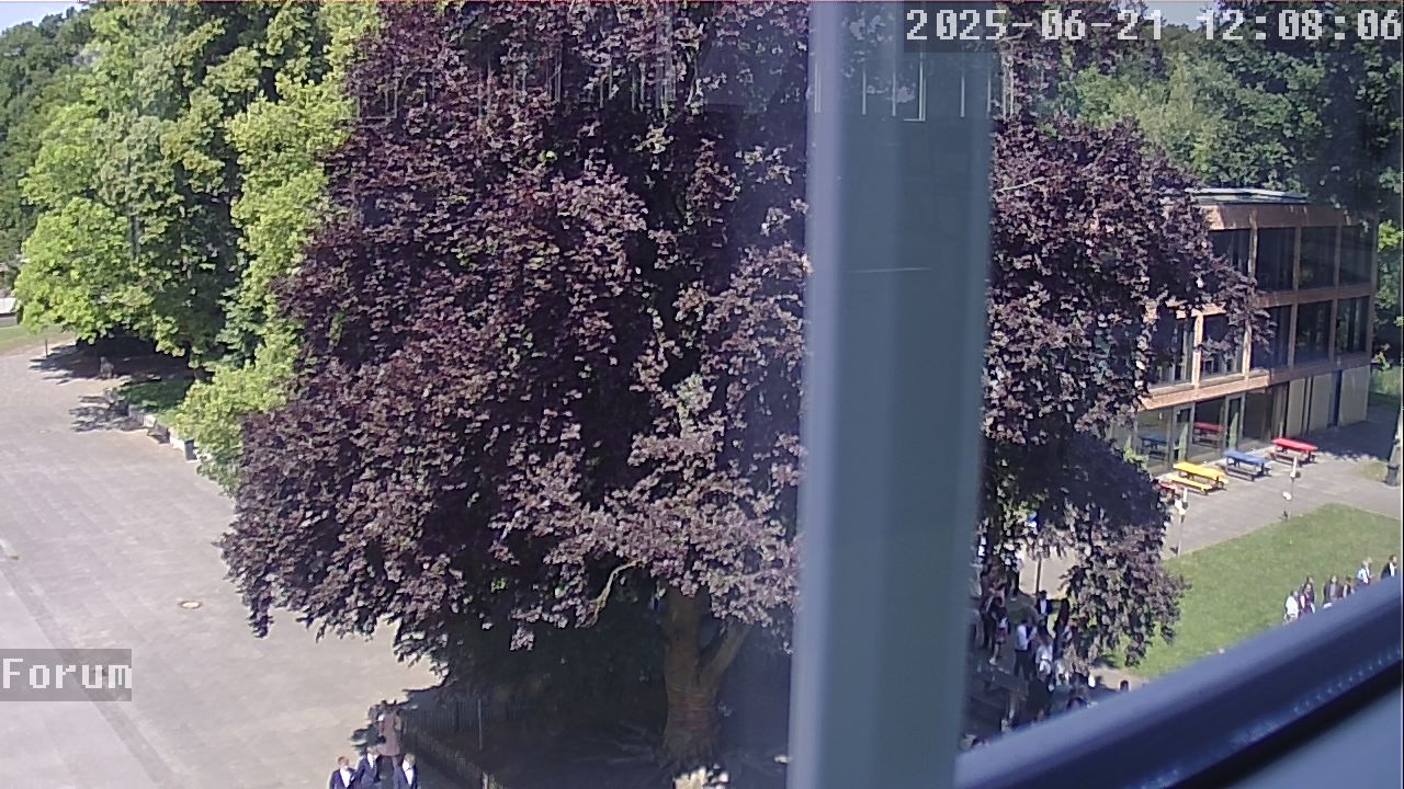 Webcam Schulhof 12:08