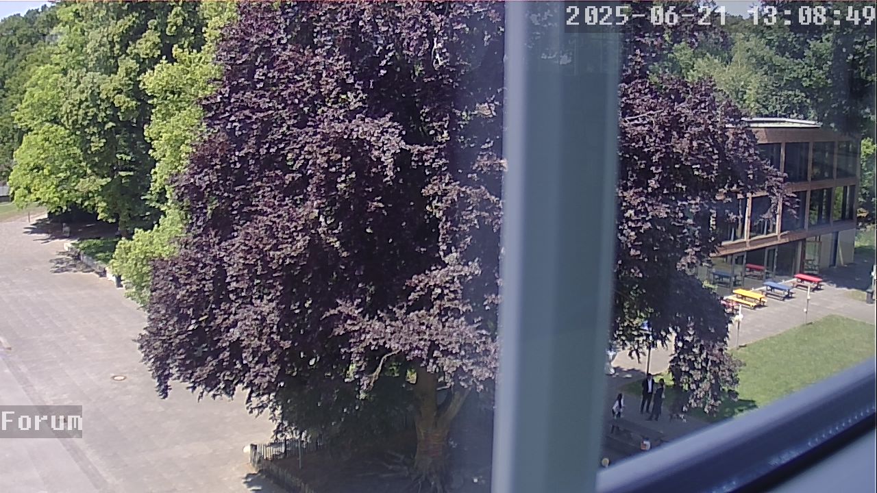 Webcam Schulhof 13:08