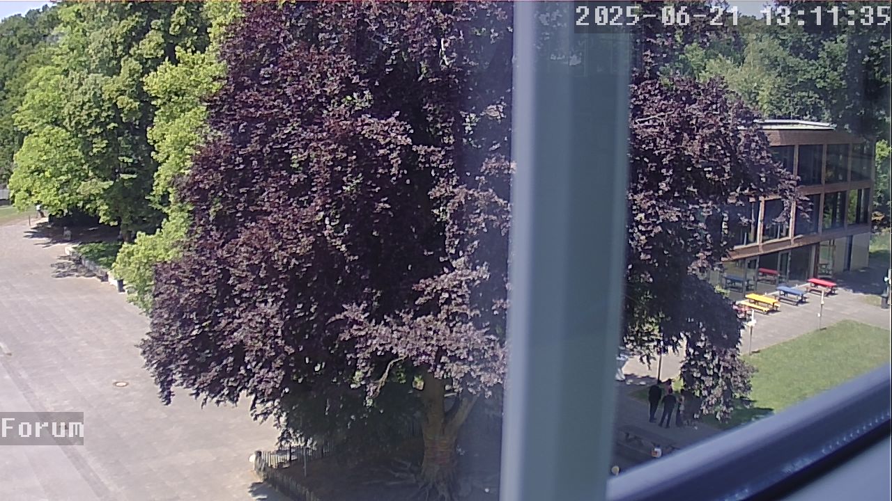 Webcam Schulhof 13:11
