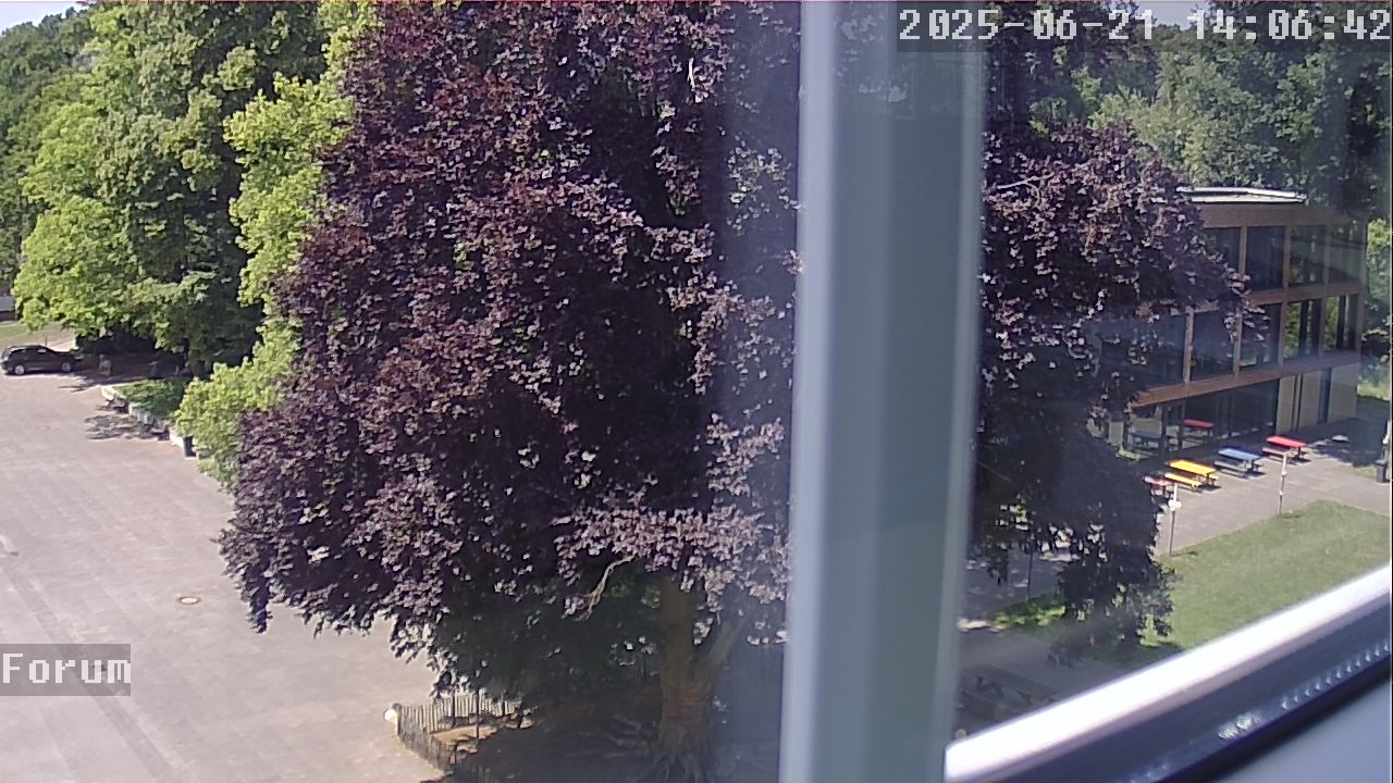 Webcam Schulhof 14:06