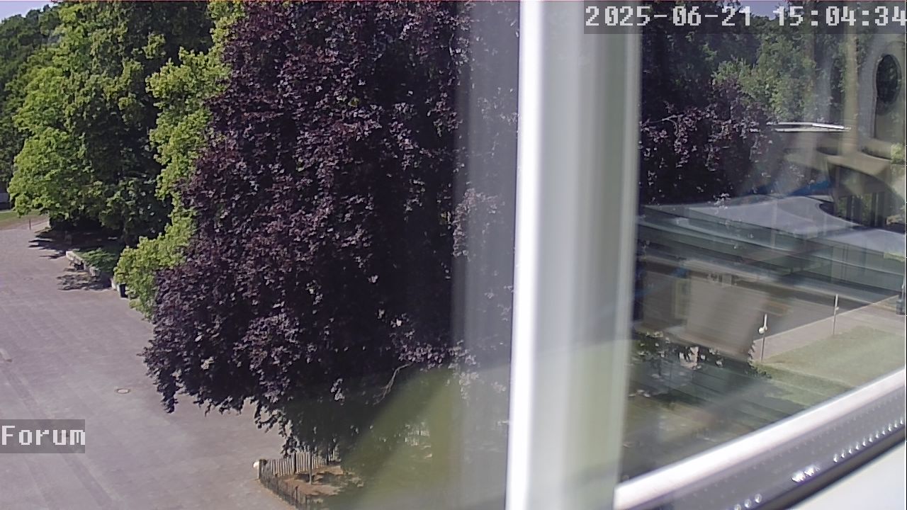 Webcam Schulhof 15:04