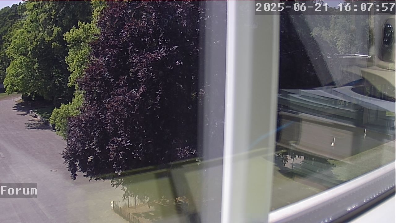 Webcam Schulhof 16:07