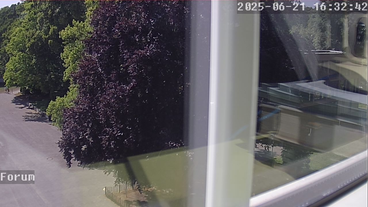 Webcam Schulhof 16:32