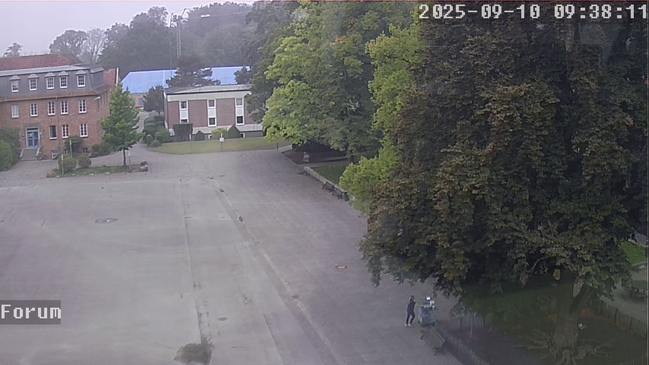 Webcam Forum 09:38