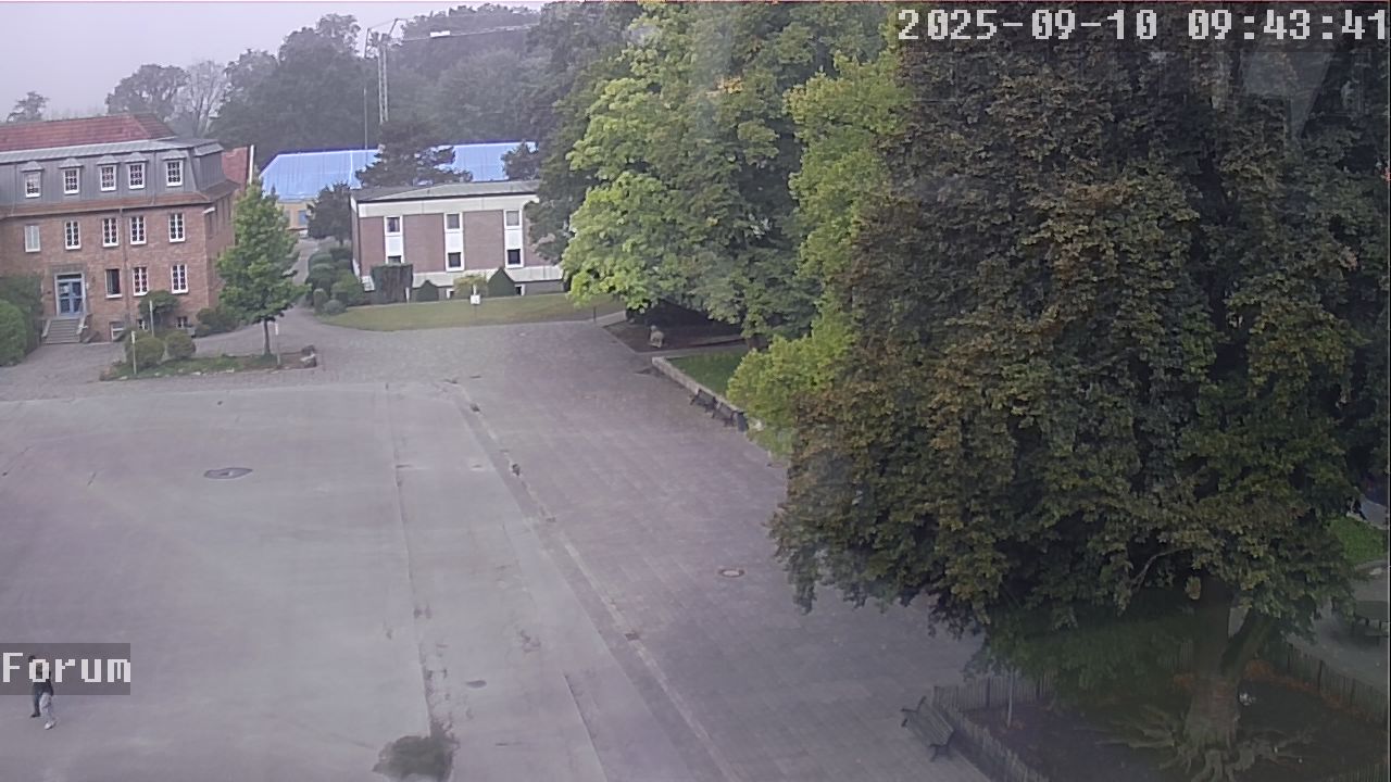 Webcam Forum 09:43