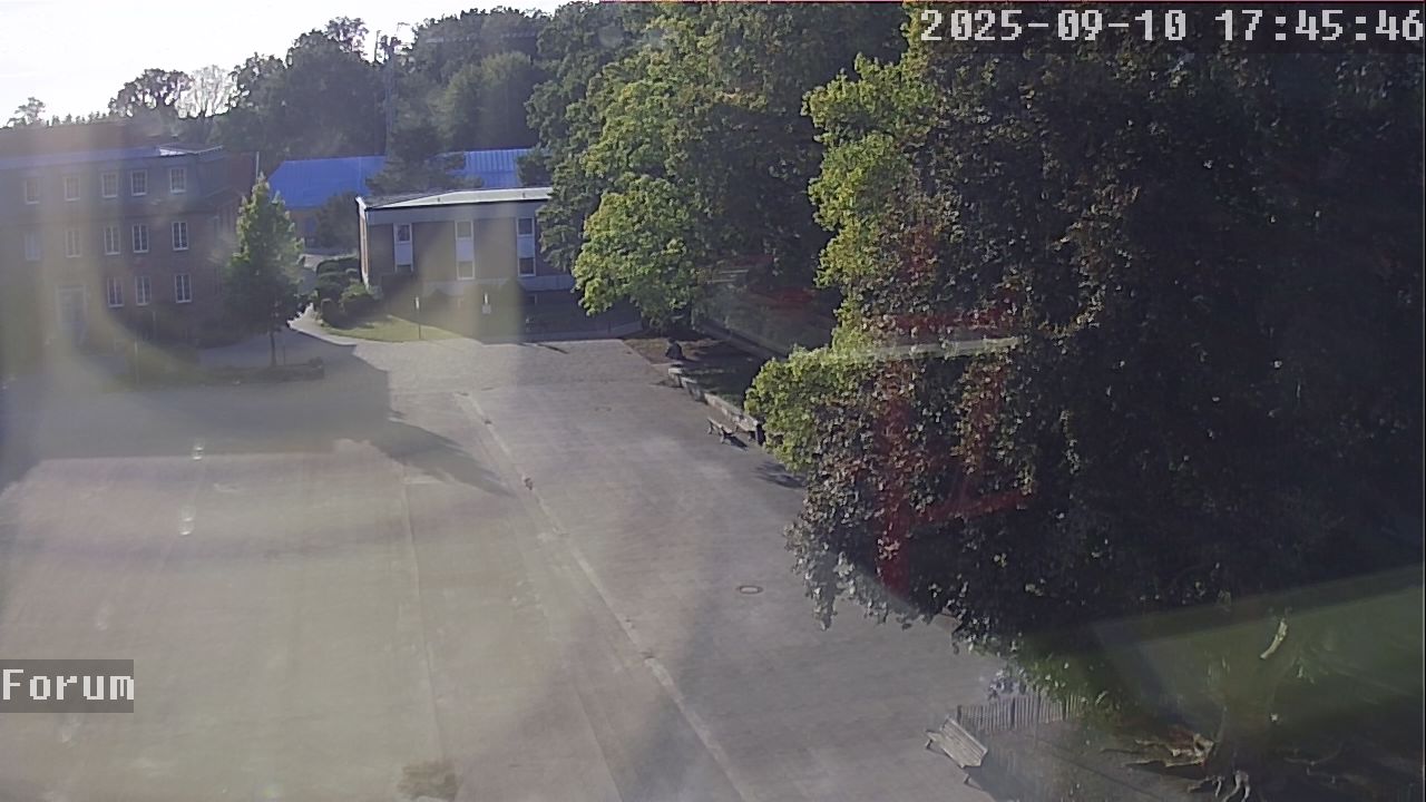 Webcam Forum 17:45