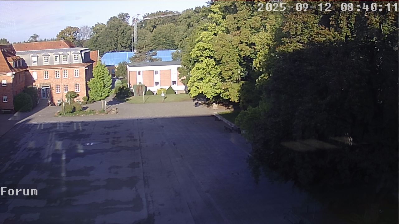Webcam Forum 08:40