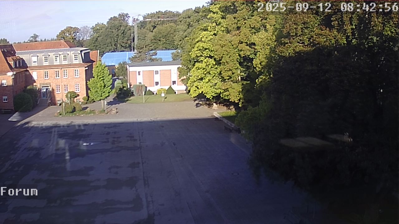 Webcam Forum 08:42