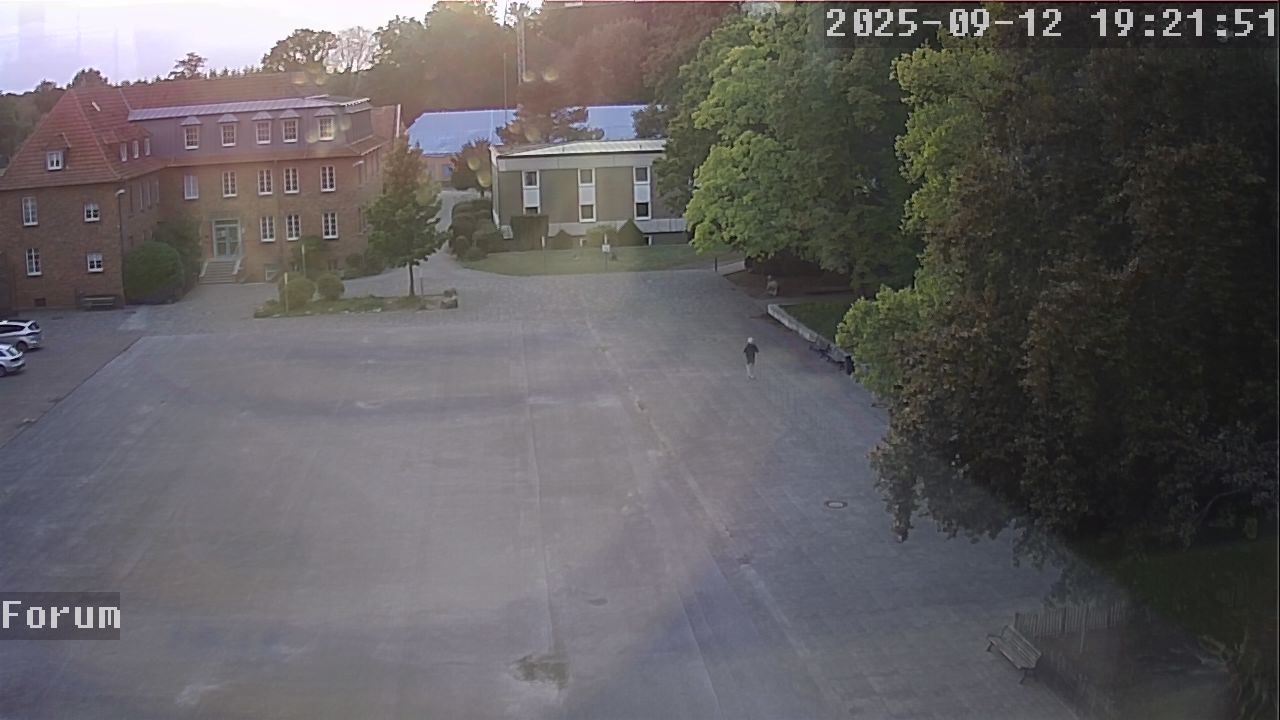 Webcam Forum 19:21