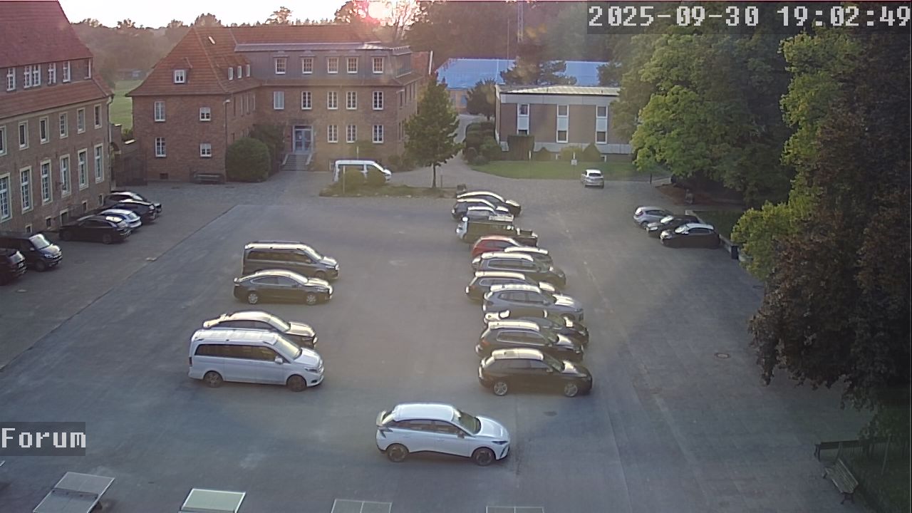 Webcam Forum 19:02