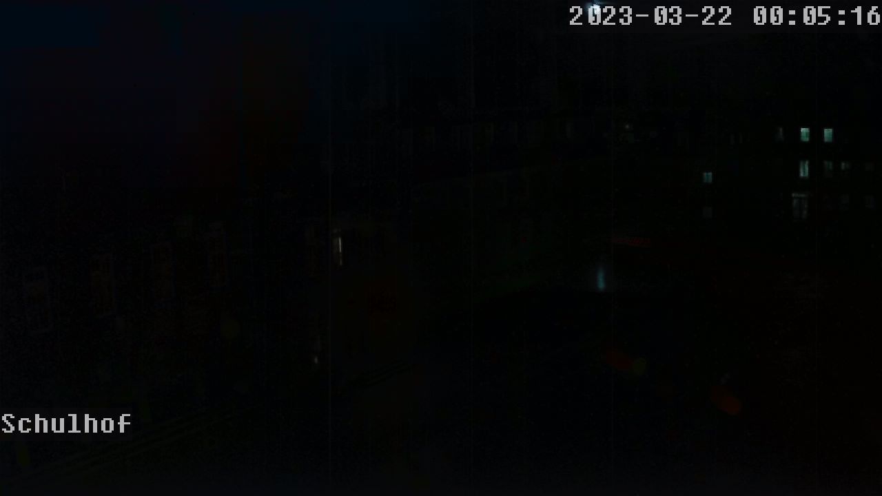 Webcam Schulhof 00:05