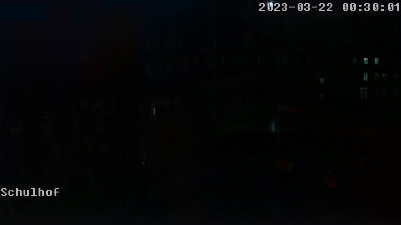 Webcam Schulhof 00:30