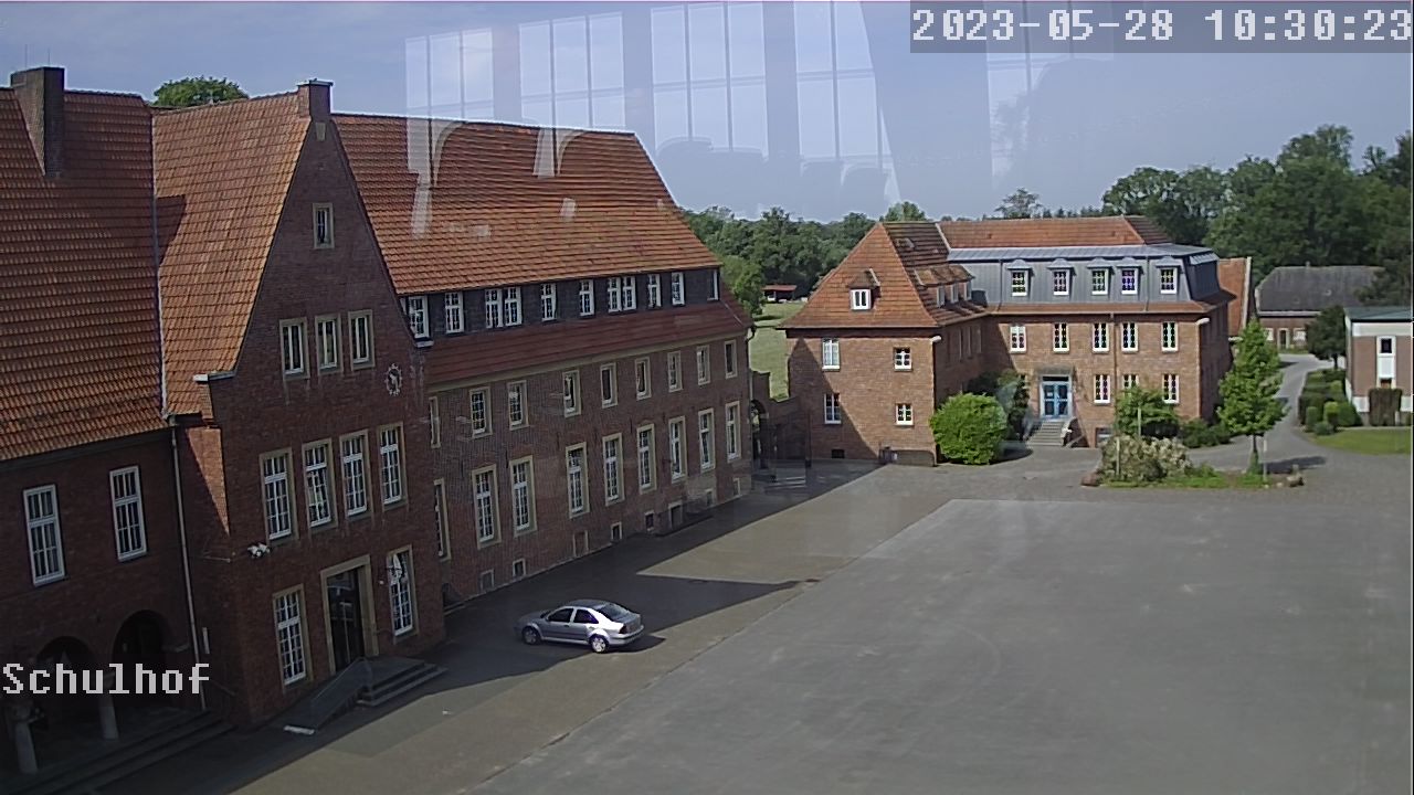 Webcam Schulhof 10:30