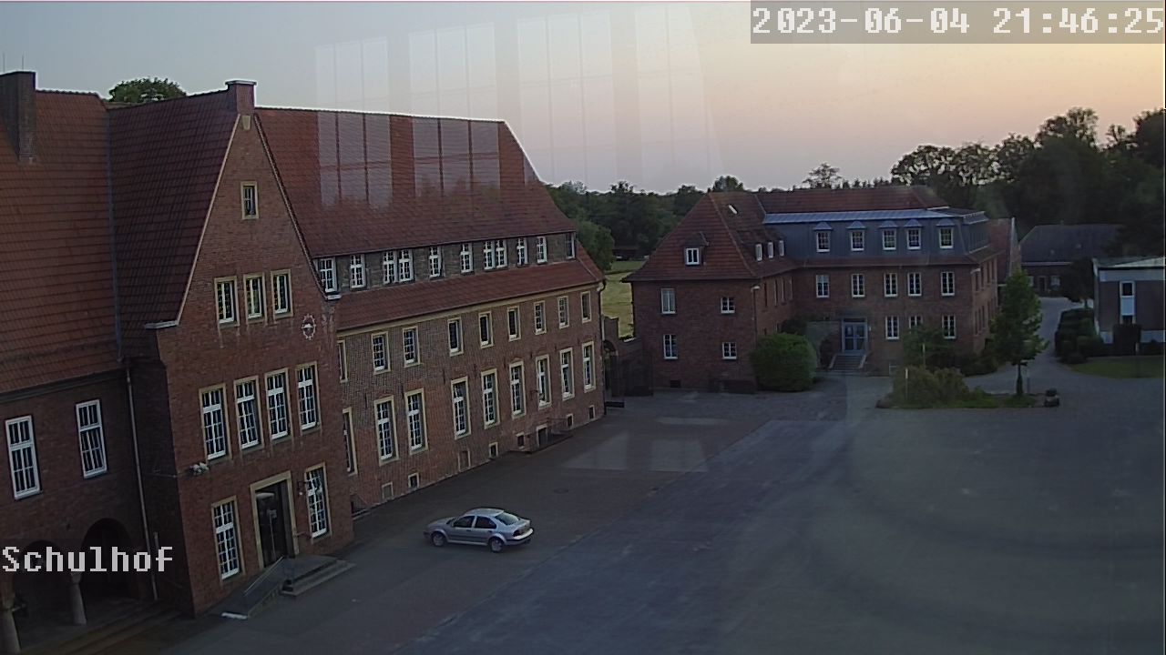 Webcam Schulhof 21:46