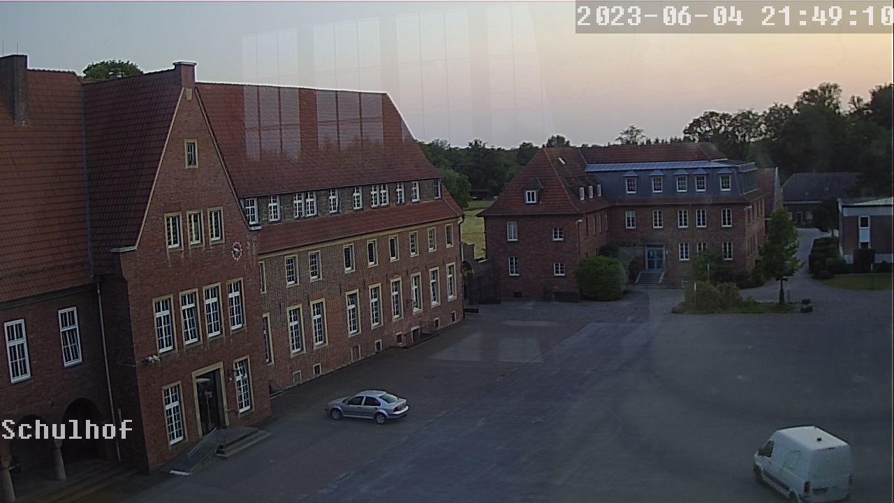 Webcam Schulhof 21:49