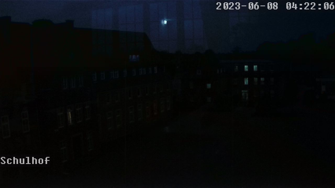 Webcam Schulhof 04:22