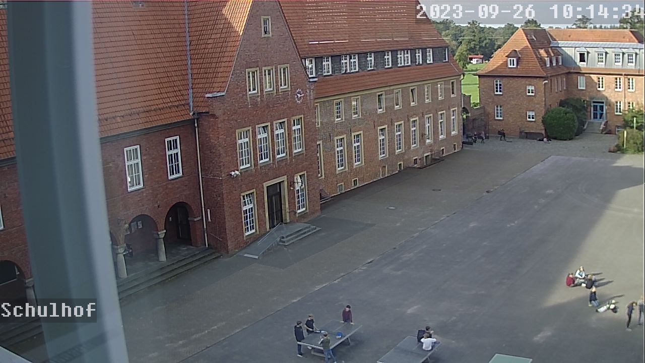 Webcam Schulhof 10:14