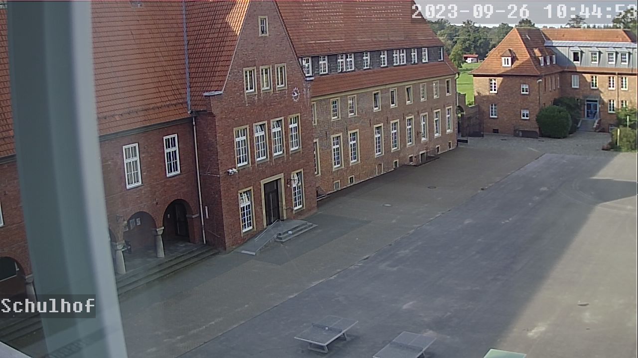 Webcam Schulhof 10:44
