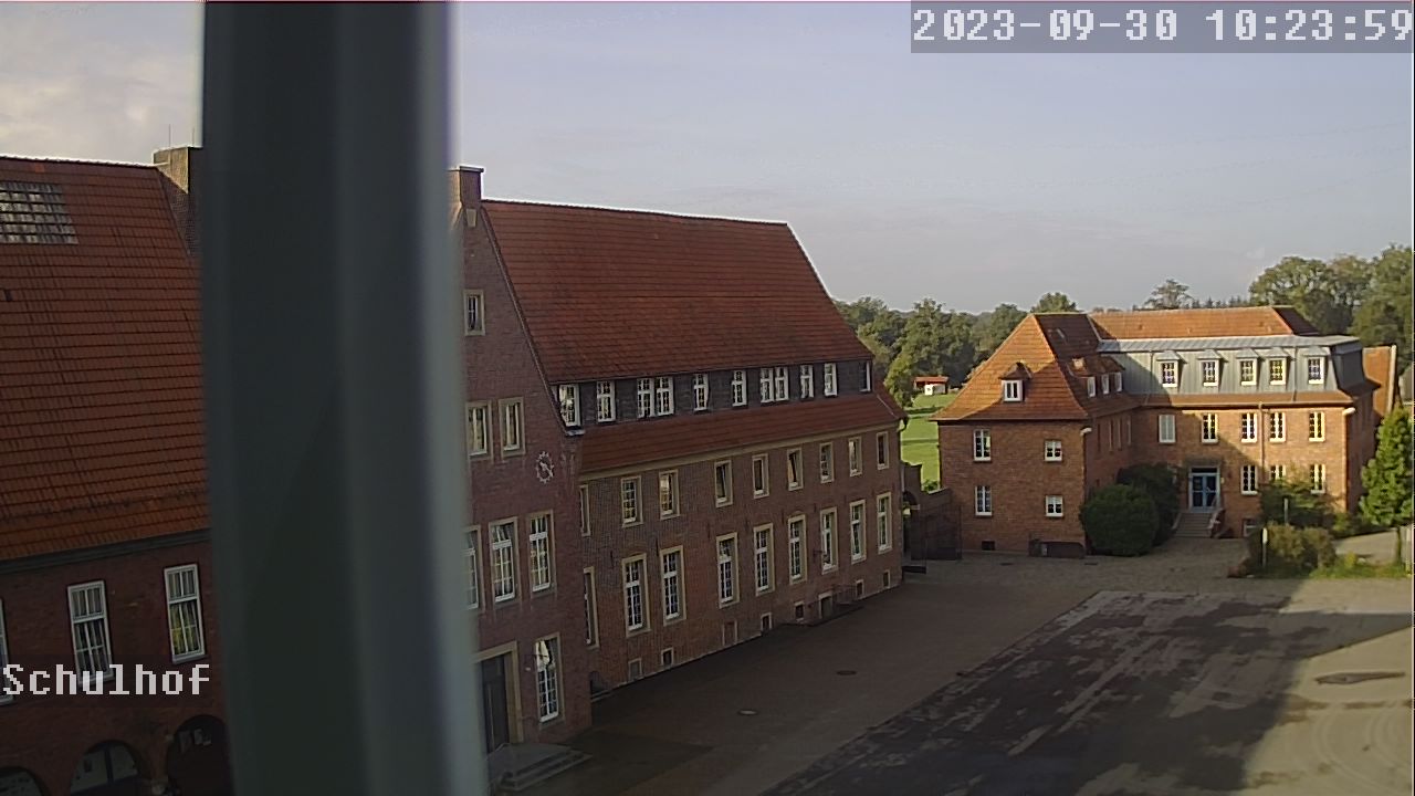 Webcam Schulhof 10:24