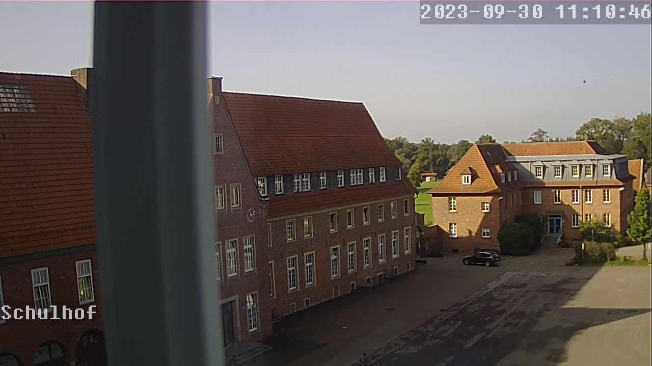 Webcam Schulhof 11:10