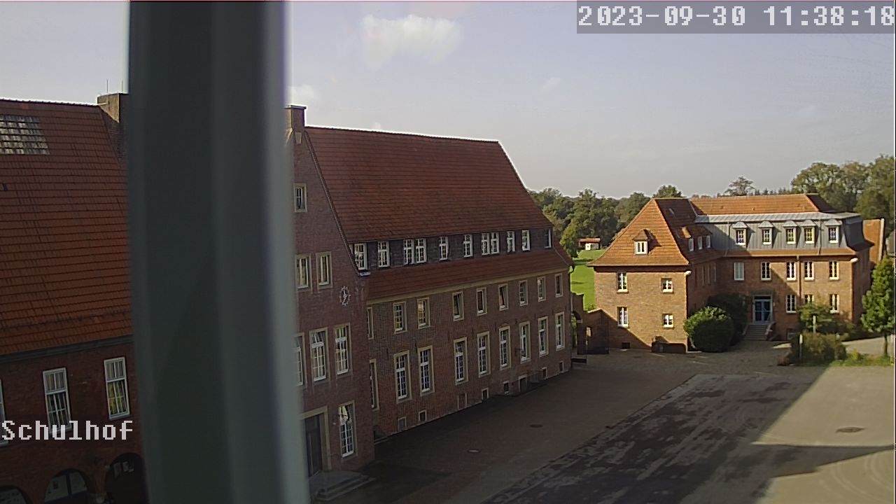 Webcam Schulhof 11:38