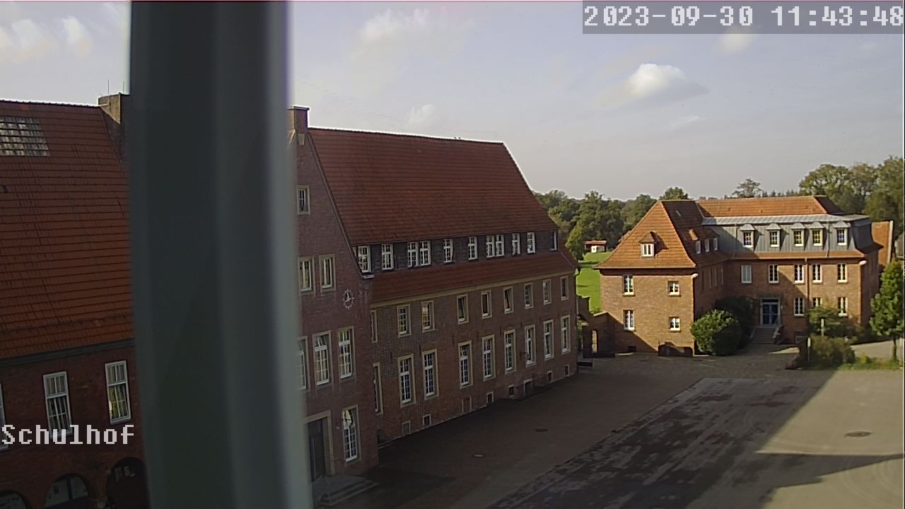 Webcam Schulhof 11:43