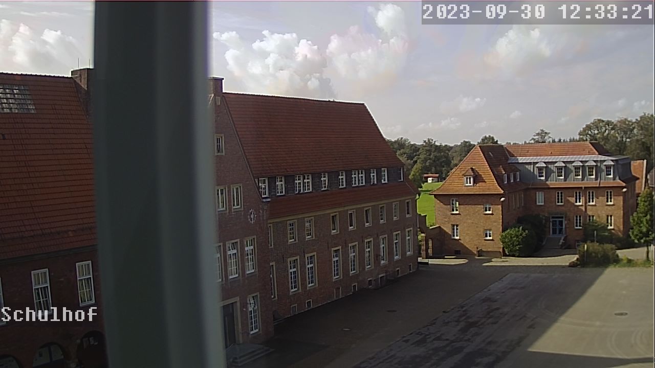 Webcam Schulhof 12:33