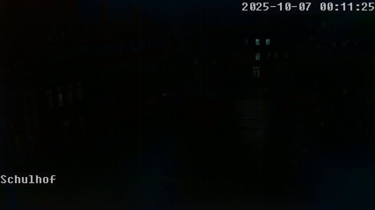Webcam Schulhof 00:11