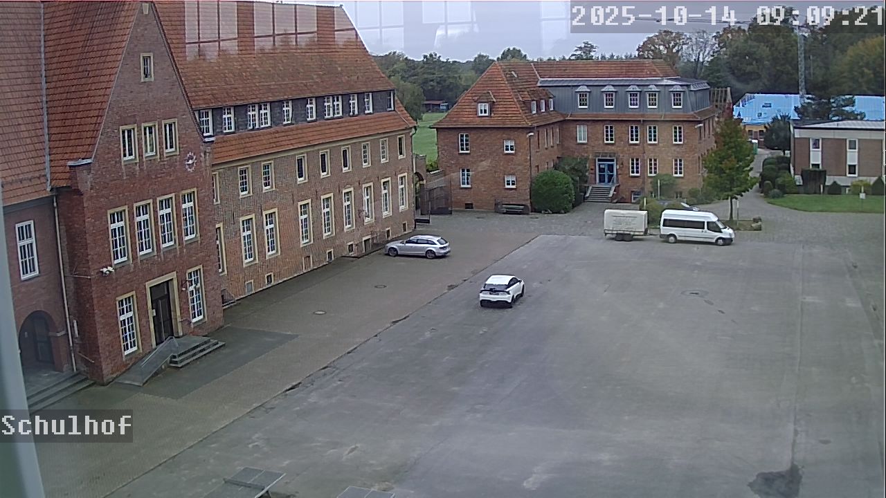 Webcam Schulhof 09:09