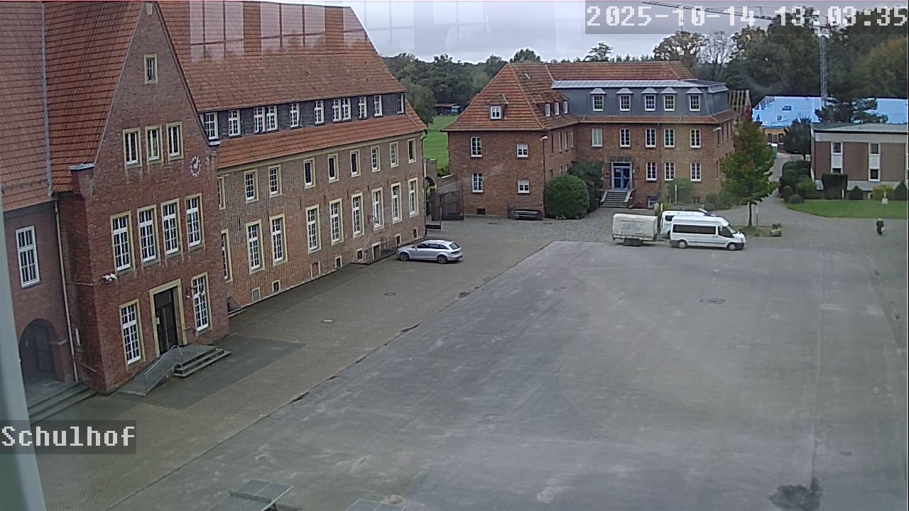 Webcam Schulhof 13:03