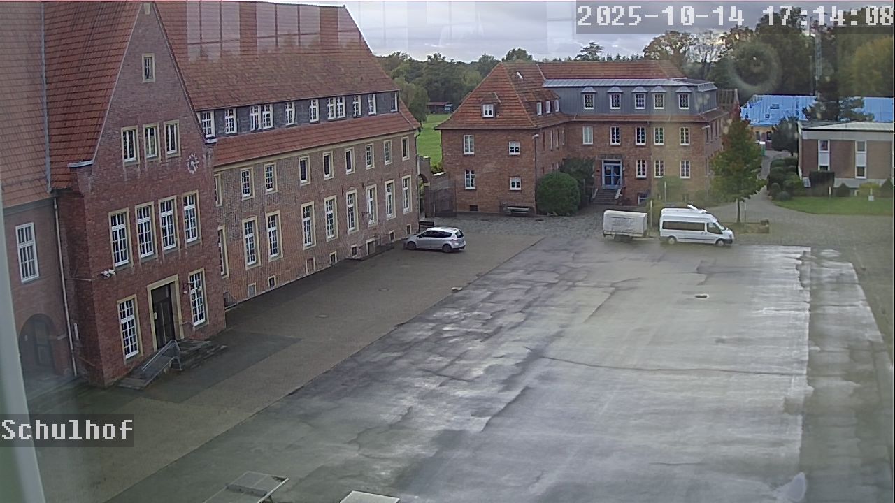 Webcam Schulhof 17:14