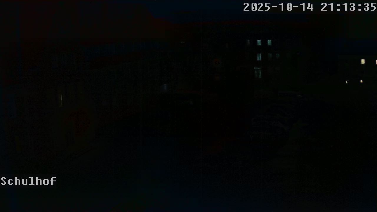 Webcam Schulhof 21:13