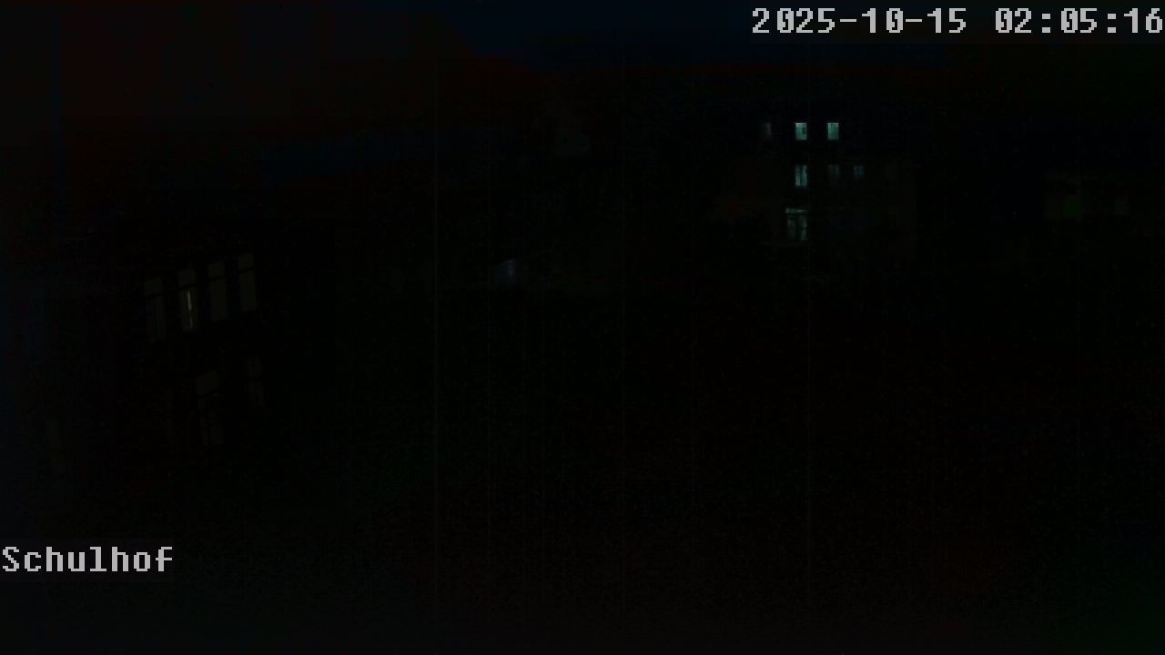 Webcam Schulhof 02:05