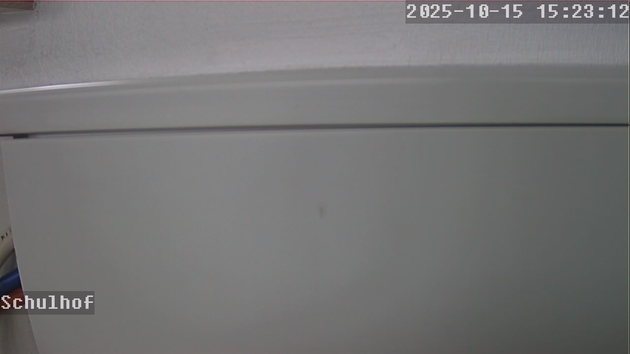 Webcam Schulhof 15:23