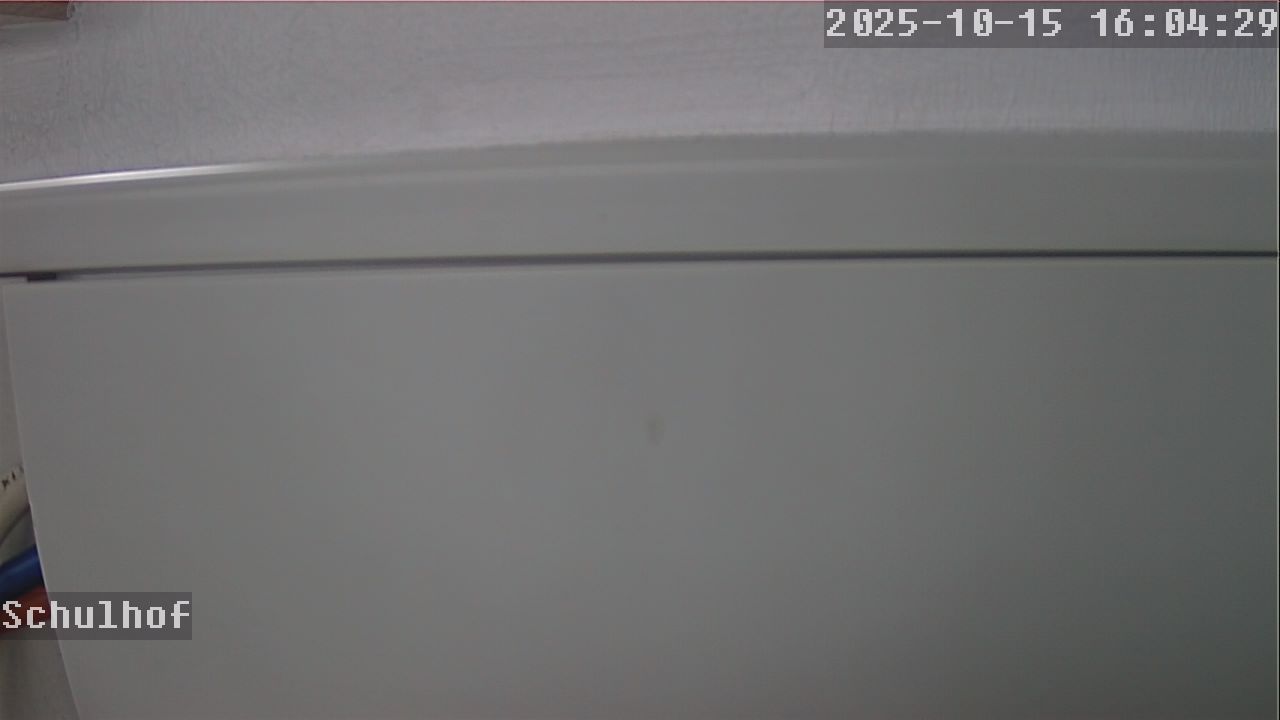 Webcam Schulhof 16:04
