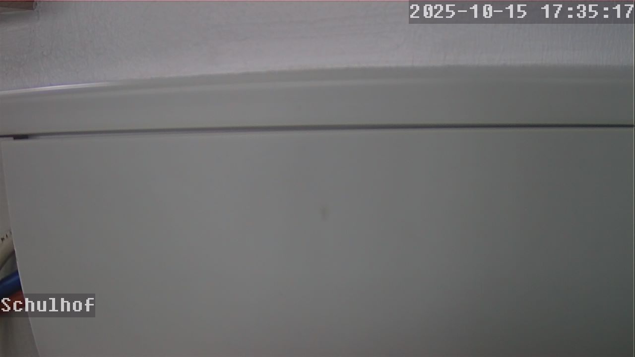 Webcam Schulhof 17:35