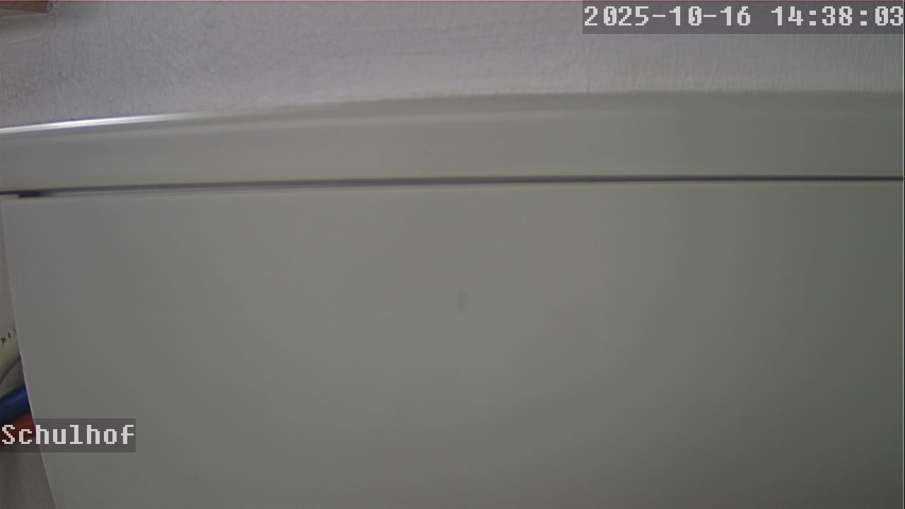 Webcam Schulhof 14:38