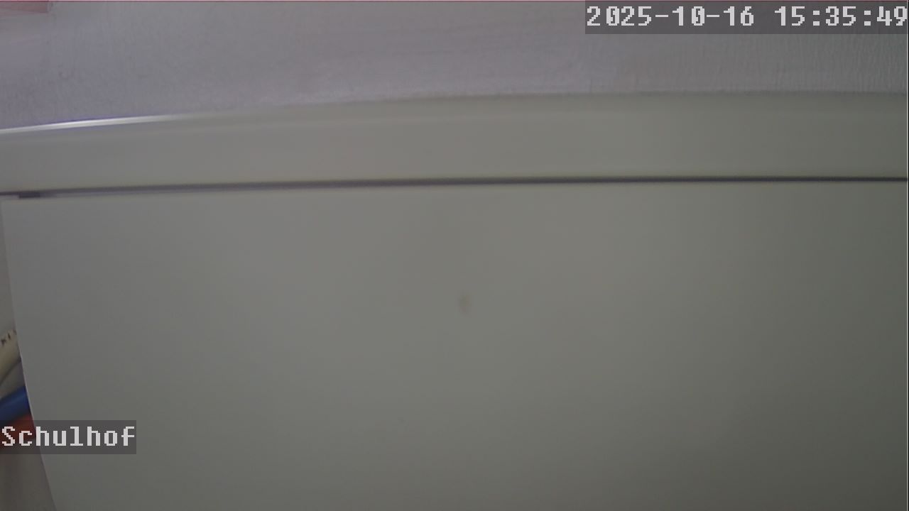 Webcam Schulhof 15:35
