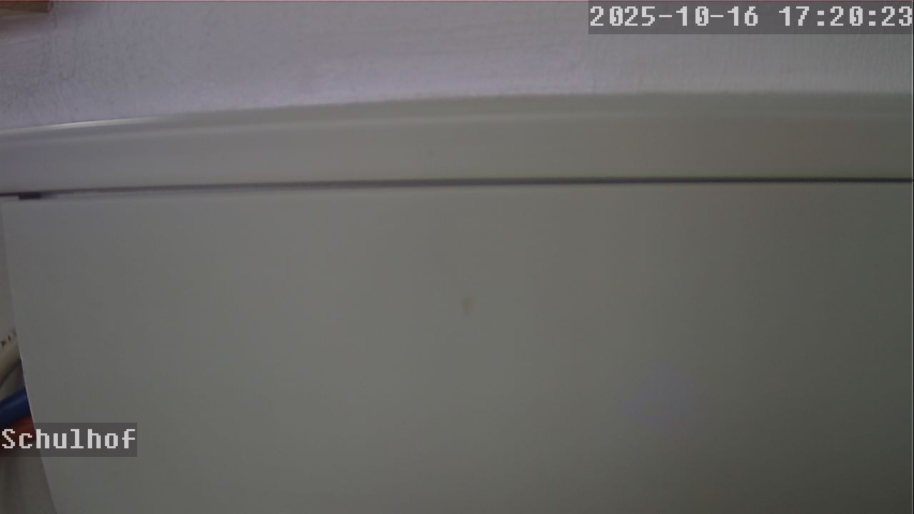 Webcam Schulhof 17:20