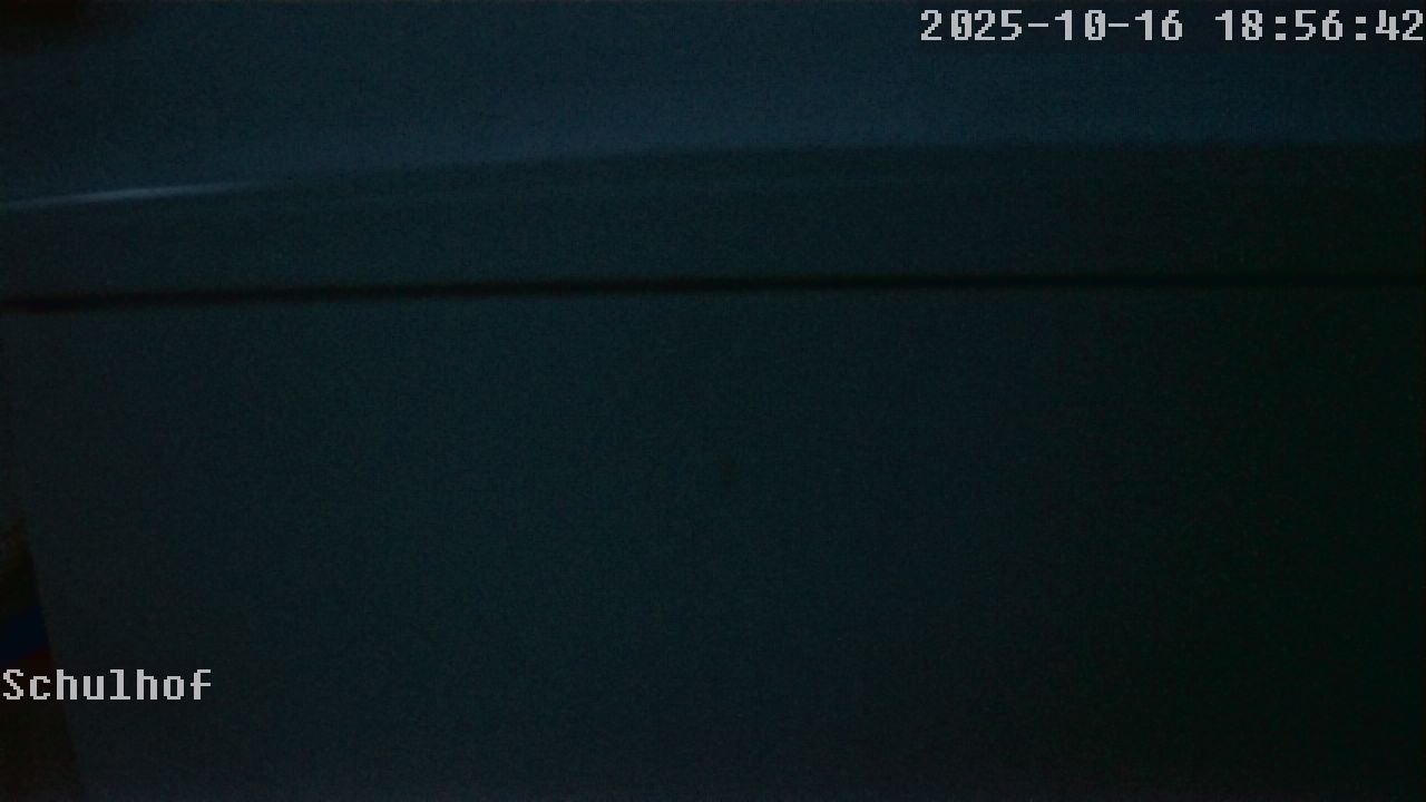 Webcam Schulhof 18:56