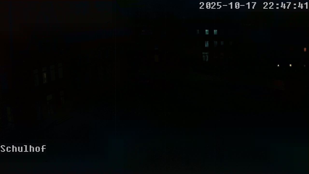 Webcam Schulhof 22:47